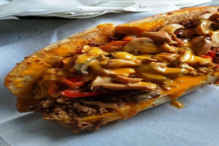 Philly Food Tour: Reading Terminal Market Delights