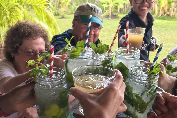 Phuket Sightseeing: Real Island Tour & Rum Cocktail!