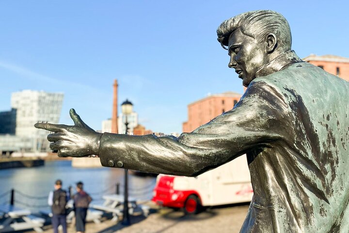 Liverpool's Secrets: A Fun City Exploration Game