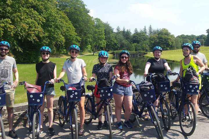 Westport Cycle to Campbell's Pub: Bus Back, Group Fun!