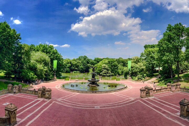 NYC Movie & TV Tour: See Famous Film Locations!